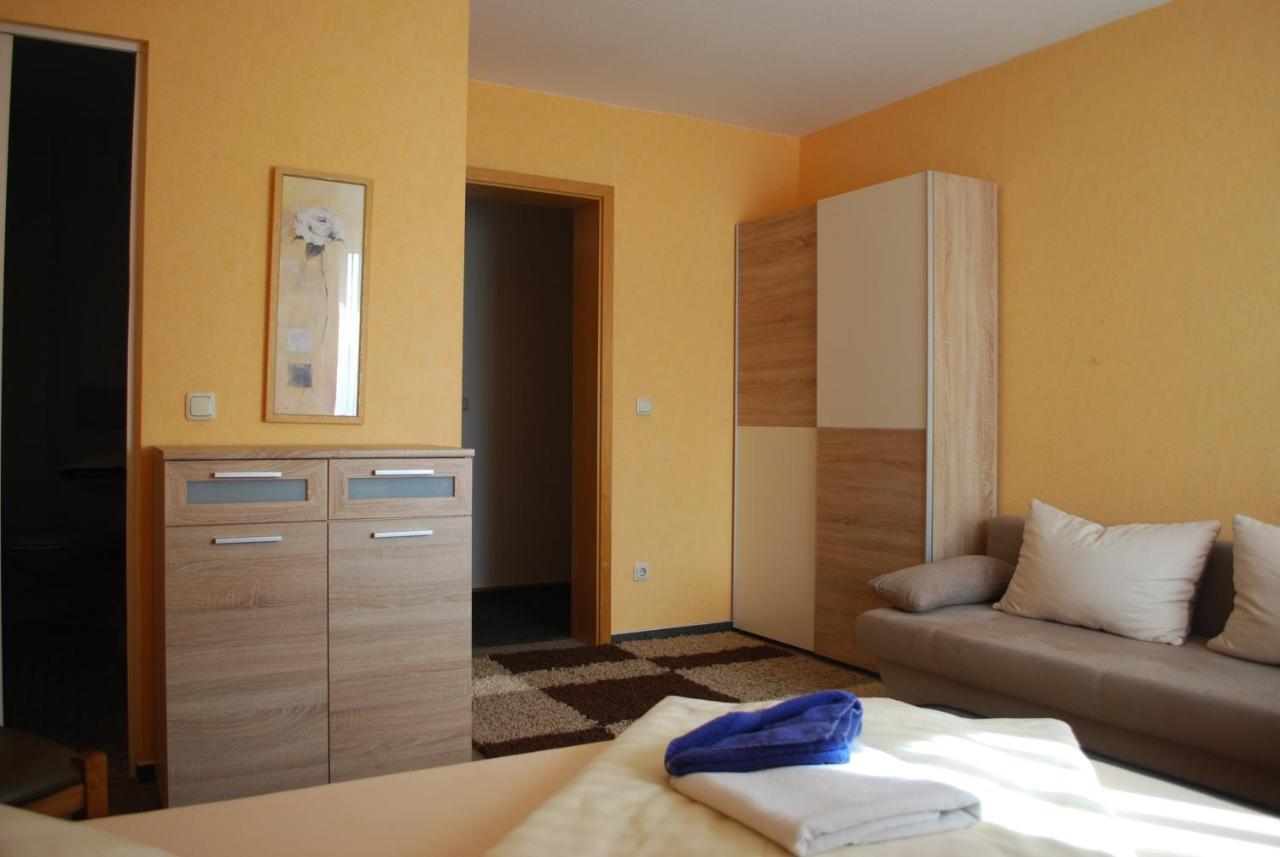 Landhotel Bienstadt Georgenthal  Esterno foto